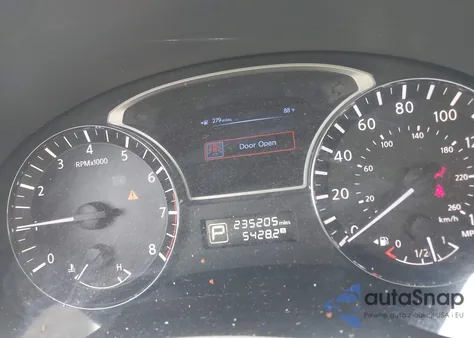 2013 Nissan Altima 2.5 S z USA, uszkodzony, nr VIN 1N4AL3AP2DC917573